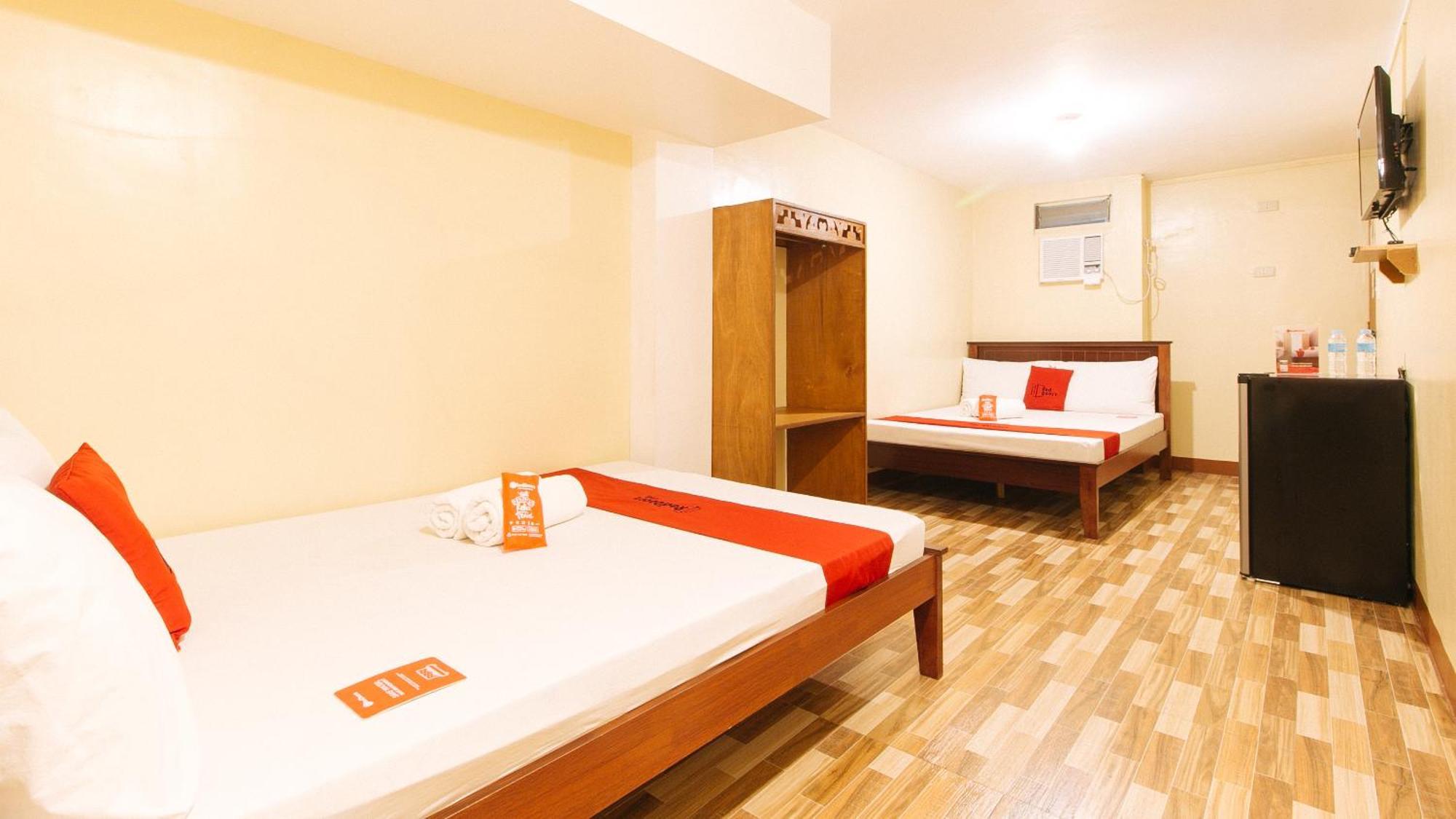 RedDoorz near PNR Espana Station Manila Exterior foto